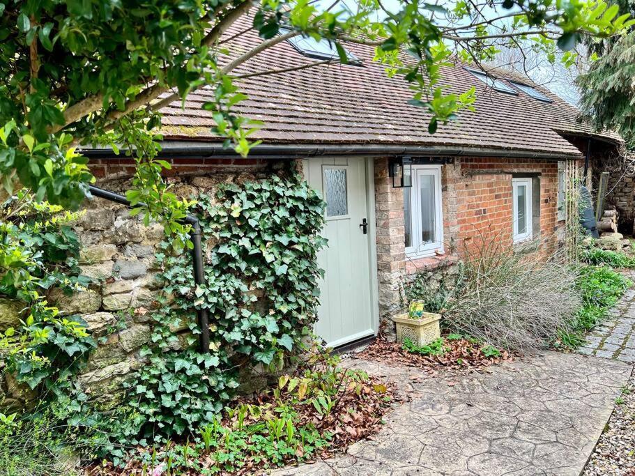 Central Thame Cottage Exterior photo